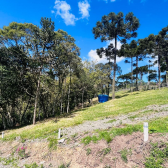 Terreno a Venda com Celeiro - Pronto para morar