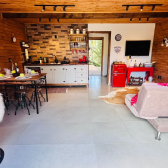 Terreno a Venda com Celeiro - Pronto para morar