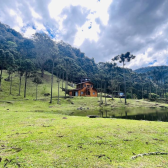Terreno de dois hectares com duas casas em Urubici